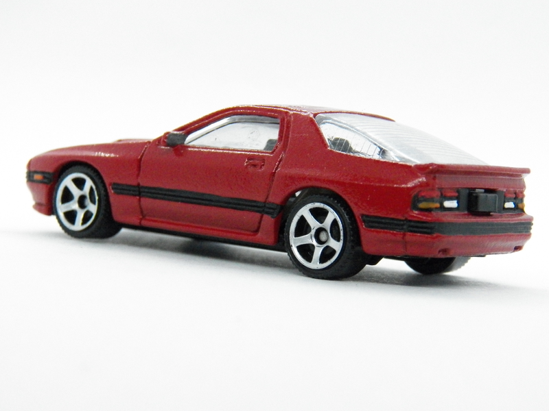 Illustration for article titled RadCast 2nd Gen Mazda RX7 Turbo